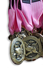 I would like to earn one of these medals one day!  (www.flyingpigmarathon.com)